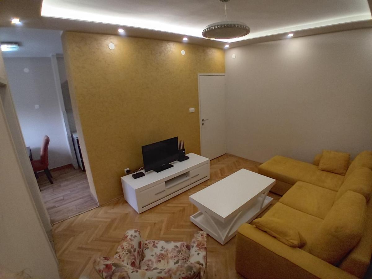 Apartments Mellon Подгориця Екстер'єр фото